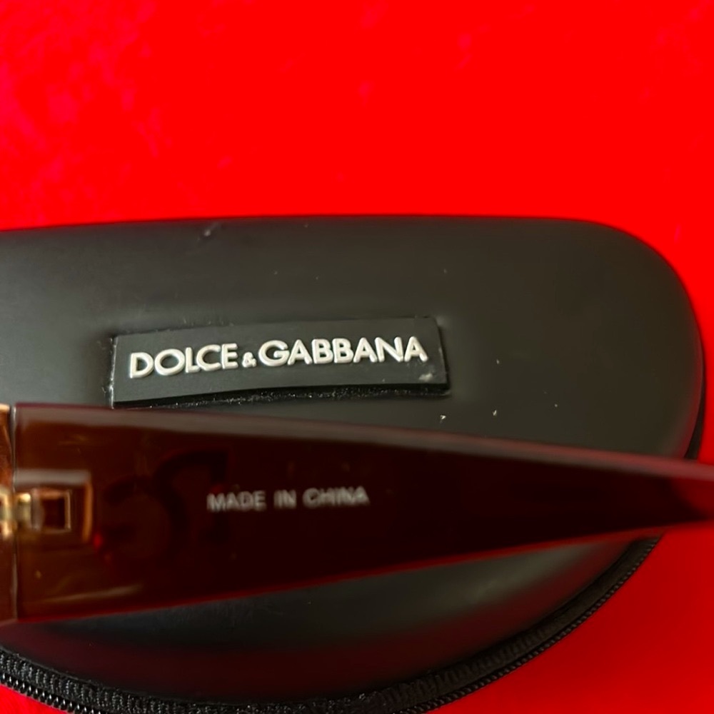 Dolce & Gabbana Brown Gradient Rimless Sunglasses - Picture 9 of 14